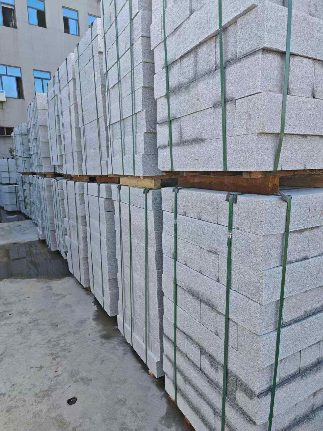 忻州芝麻白路牙石，路侧石